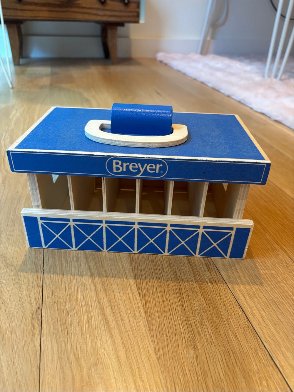 Breyer Horse Travel Case Toy Stable Barn - Picture 3 of 7